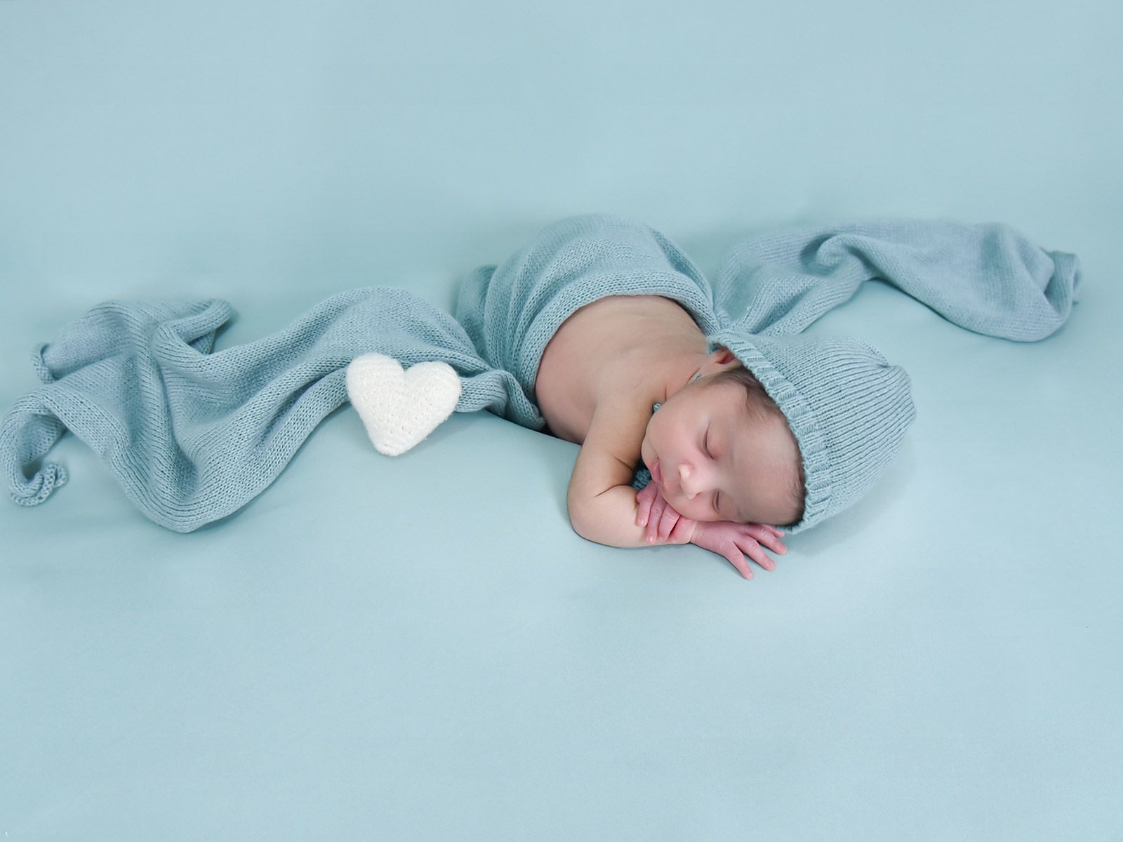 sesion-fotografia-bebe-recien-nacido-newborn-riohacha-estudio-sym-fotodigital